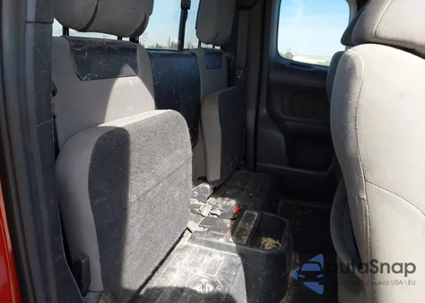 2019 Toyota Tacoma Sr5 V6 из США, поврежденный, VIN 5TFRZ5CN7KX081817